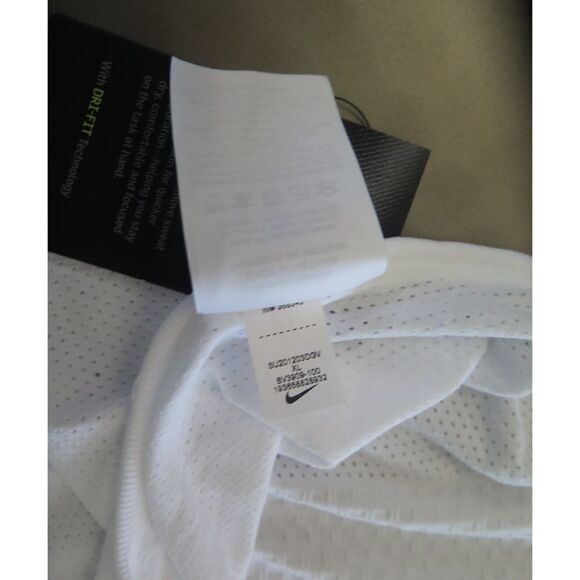 Nike BV3909 100 Women Sz XL White Dri-Fit Infinite Running Slim Fit Tank Top $65 - Picture 6 of 7